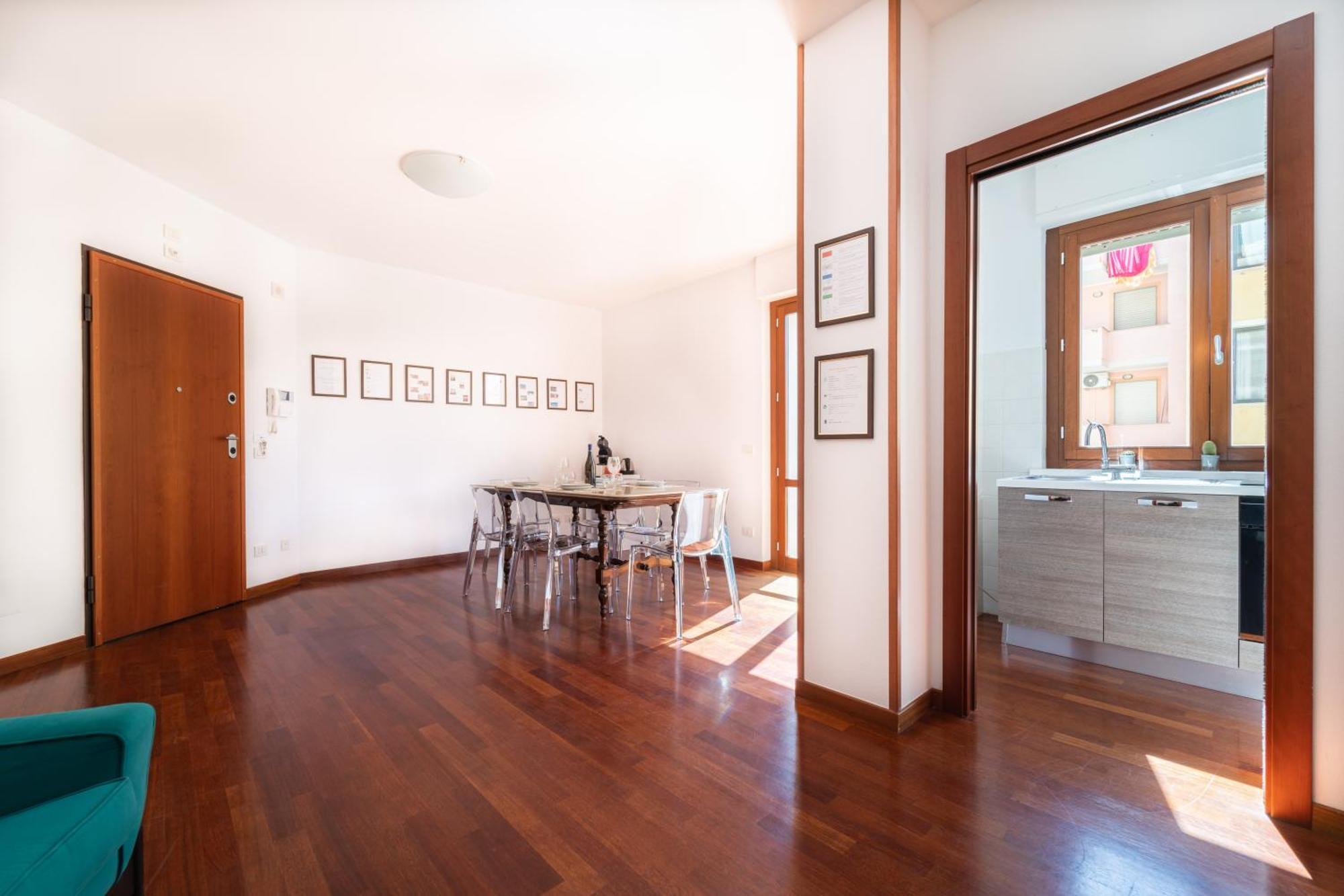 Georgia'S Apartment Алгеро Екстериор снимка