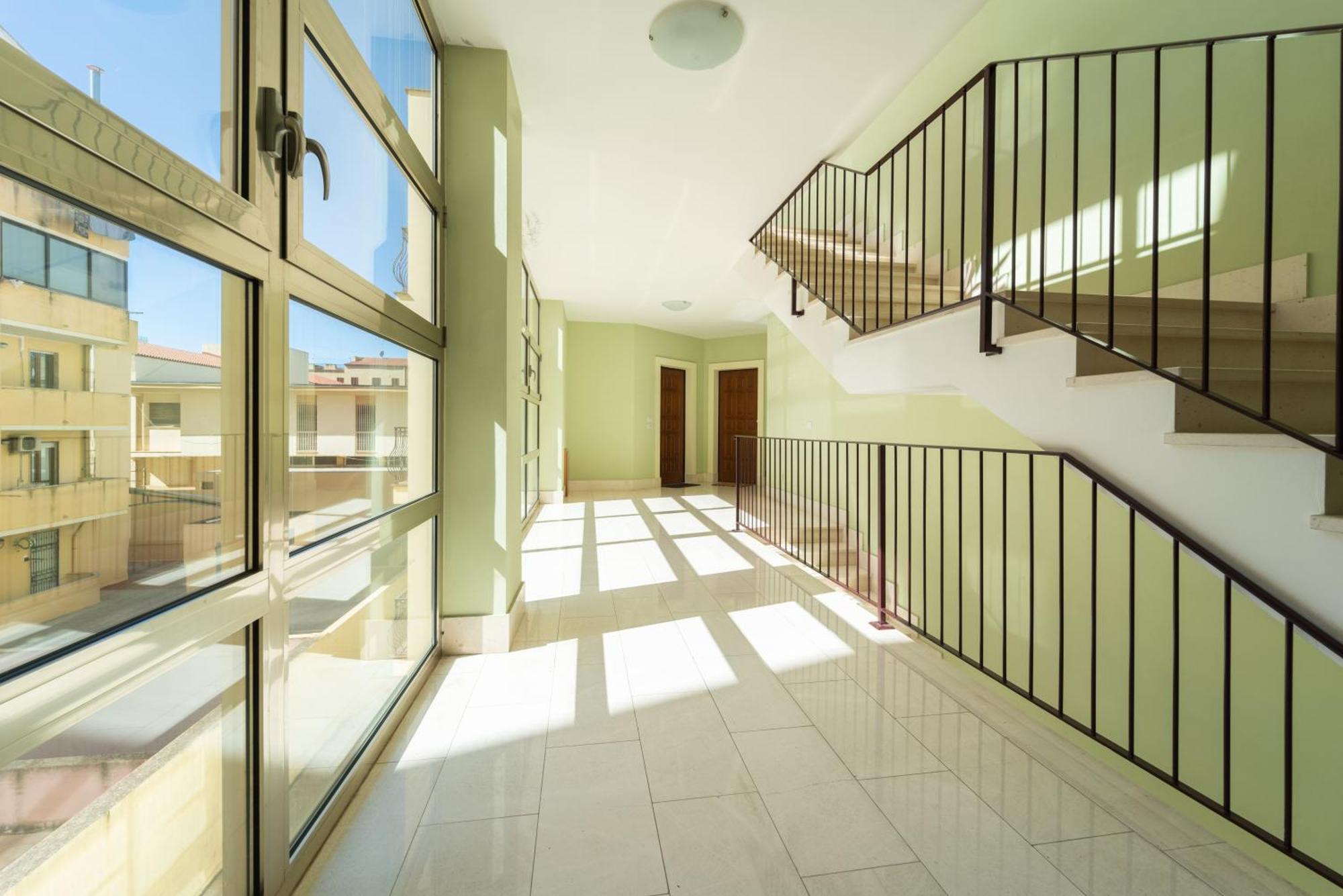 Georgia'S Apartment Алгеро Екстериор снимка
